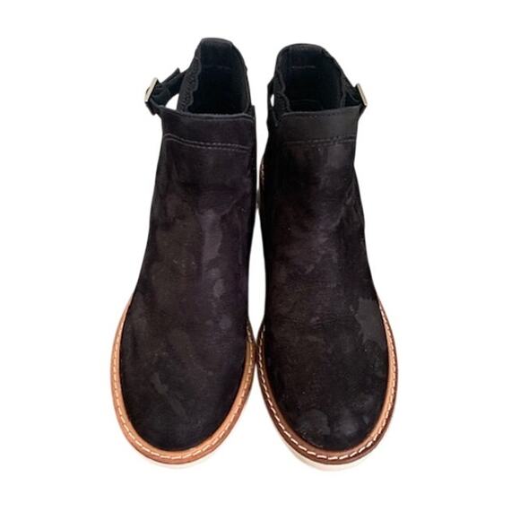 GB-Chunky Fashion Bootie-Slip On Ankle Boots-Black-Suede-Womens-Size 6.5 - Picture 5 of 8